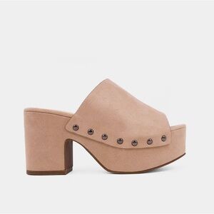 ShuShop Gina Nude Platform Clog Sandal in Sand Suede